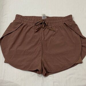 Buffbunny Lifesaver Shorts / Cocoa / Sz Medium / EUC